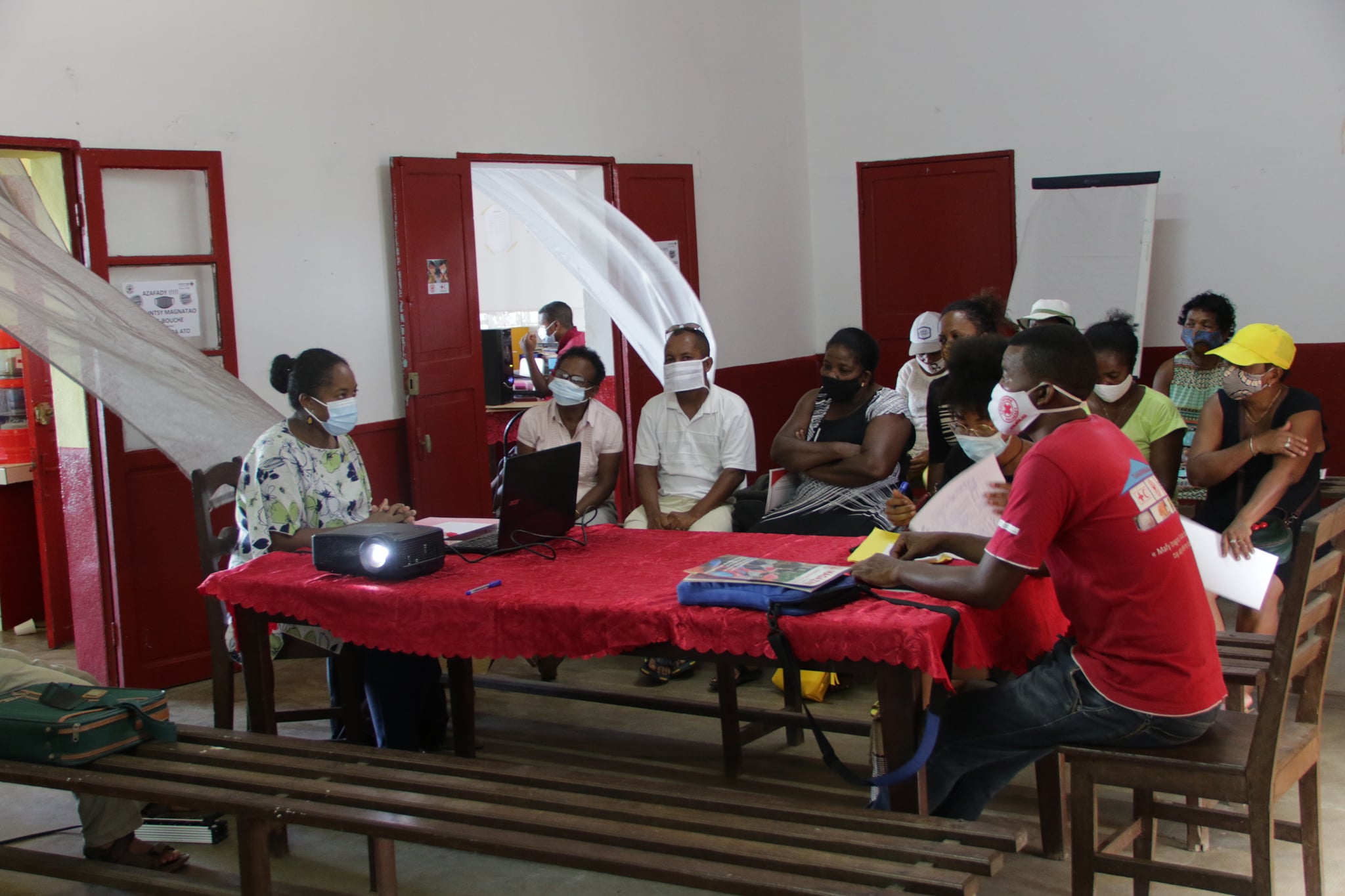 Fanomezana mari-pankasitrahana ireo mpilatsaka an-tsitrapo ao Antalaha